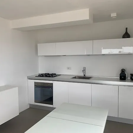 Poetto Apartment *